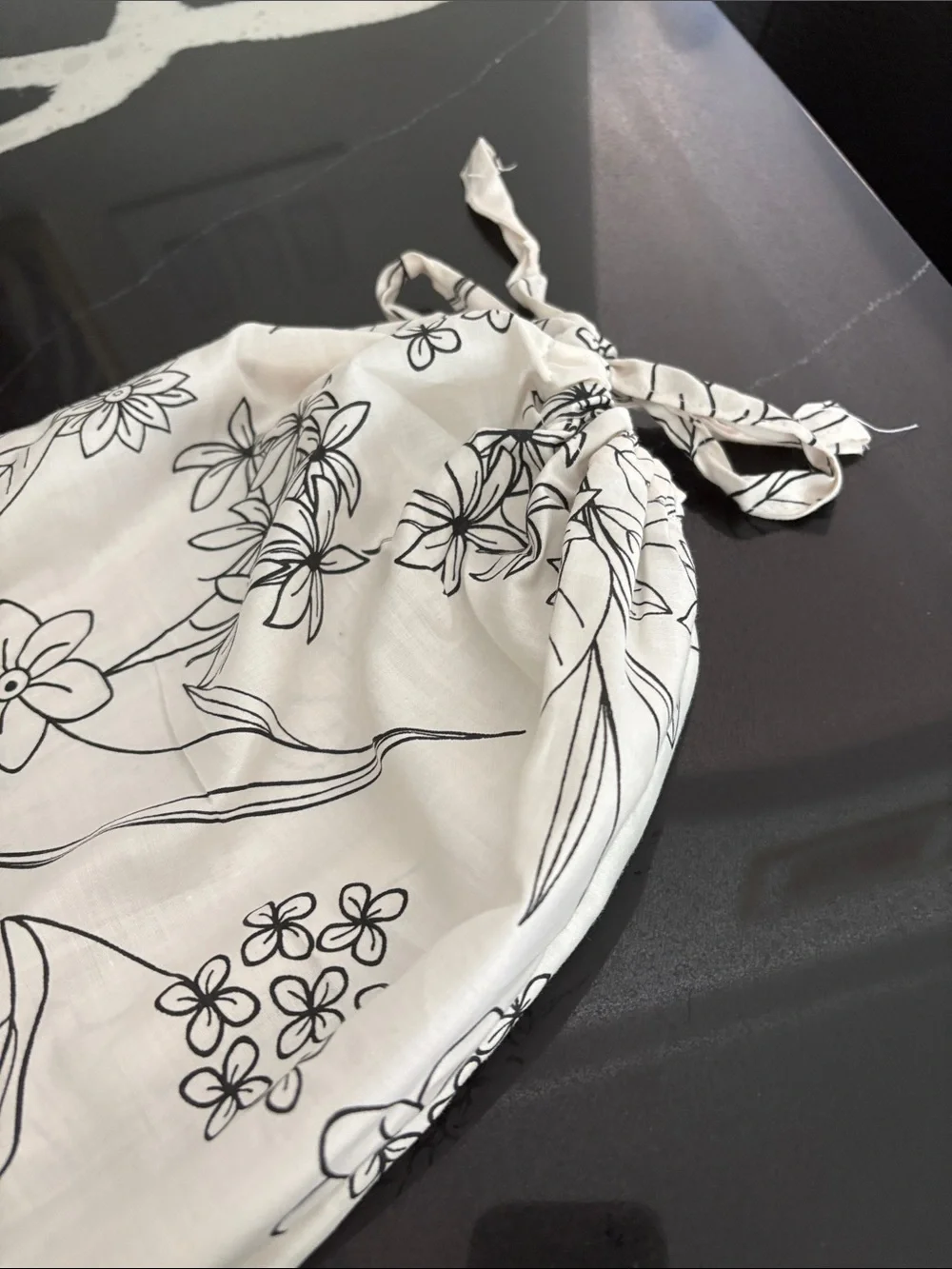 White Floral Drawstring Bag